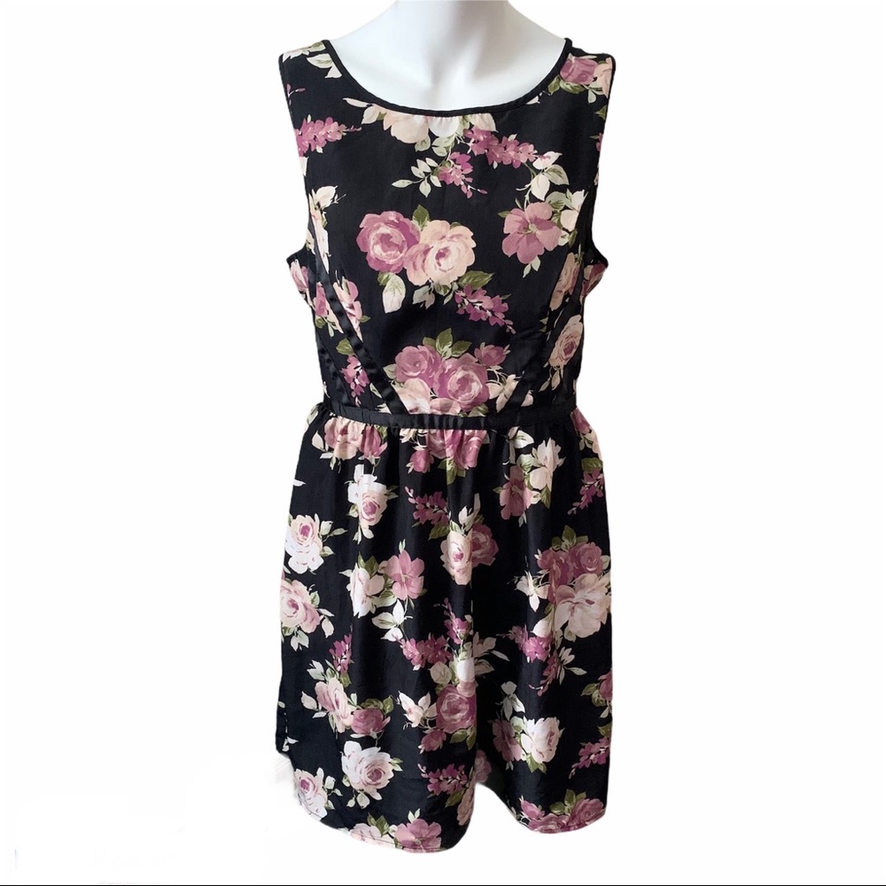 3 Pink Hearts | Floral Midi Dress